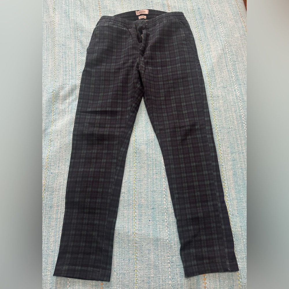 Urban outfitters stylish plaid pants with stretch and drawstring in medium.